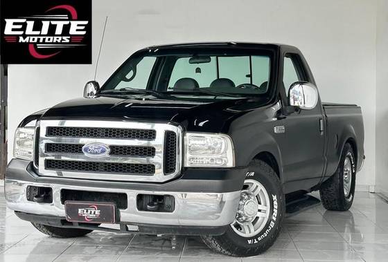 FORD F-250 3.9 XLT 4X2 CS DIESEL 2P MANUAL